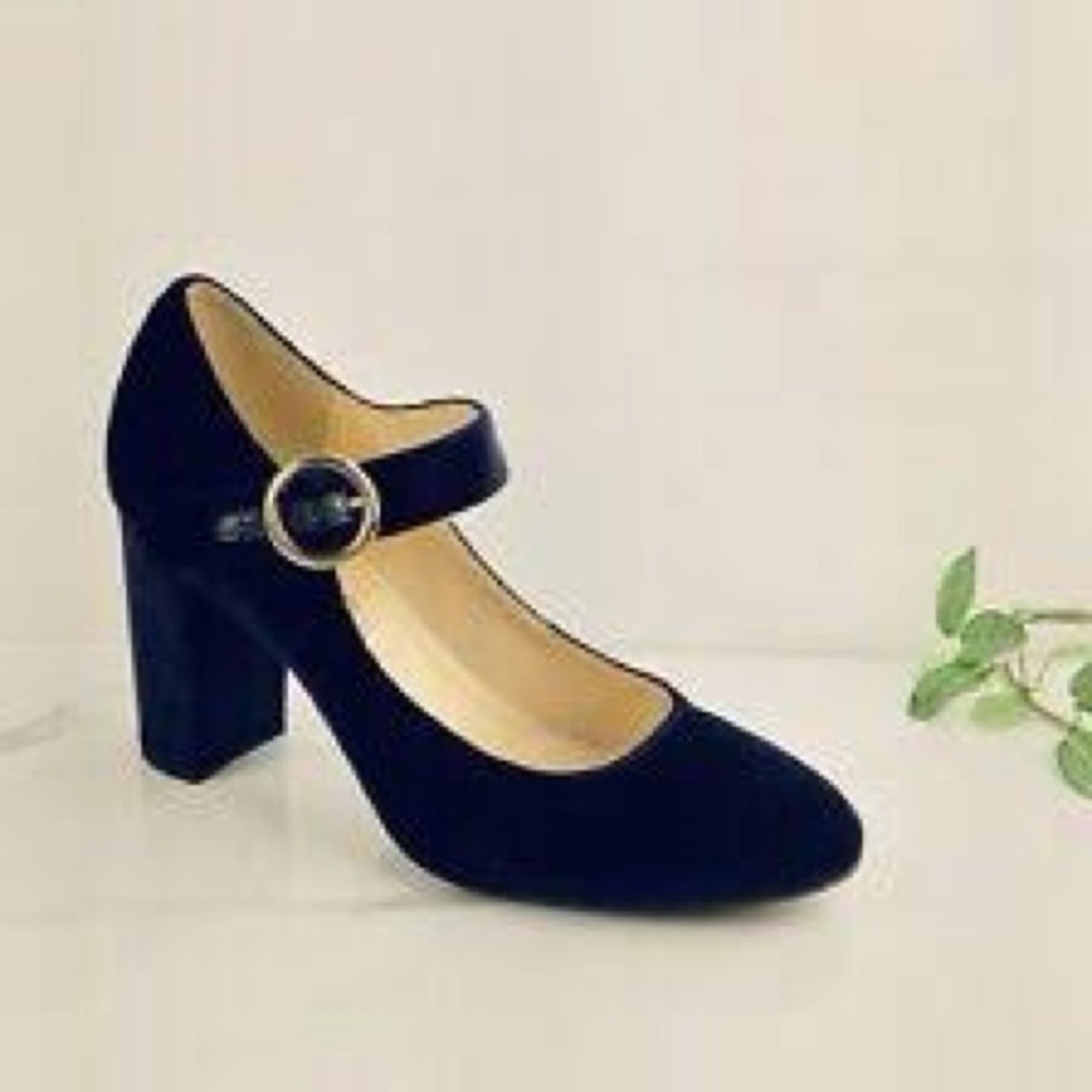 black faux suede strapped chunky heels